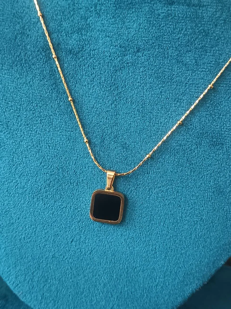 Midnight onyx square pendant 2