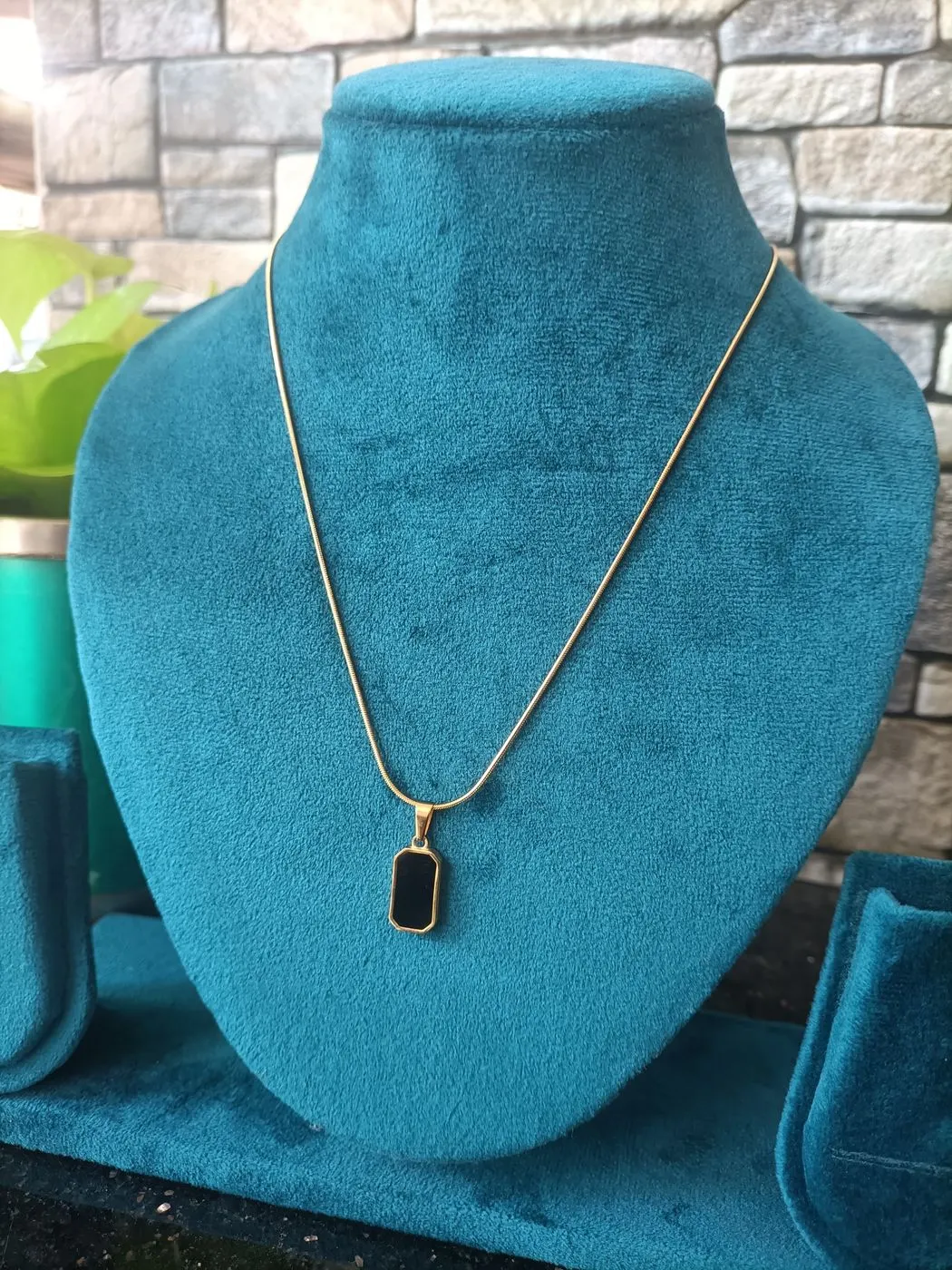 Midnight onyx square pendant 3